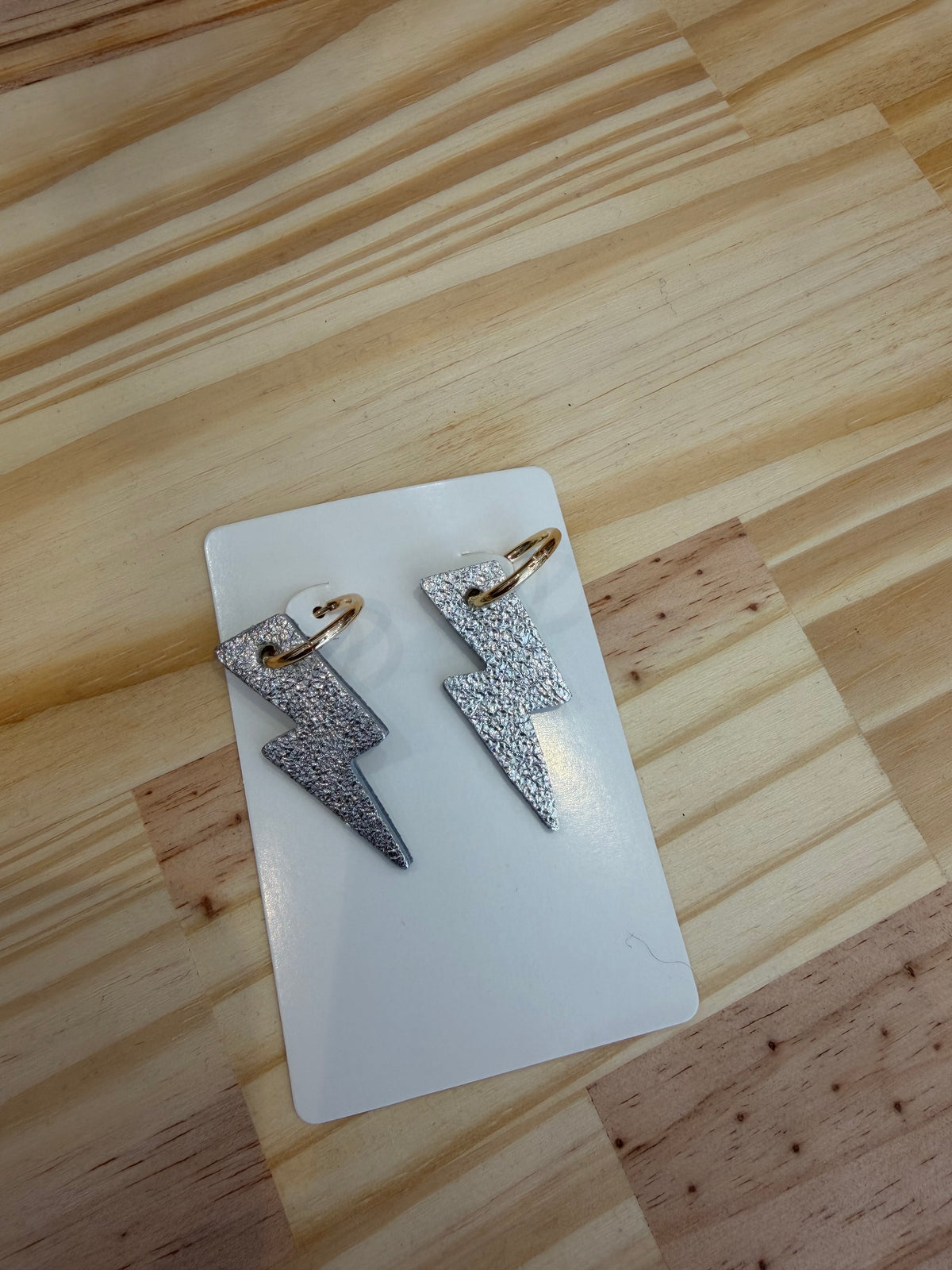 Boucles d’oreilles en cuir upcyclé