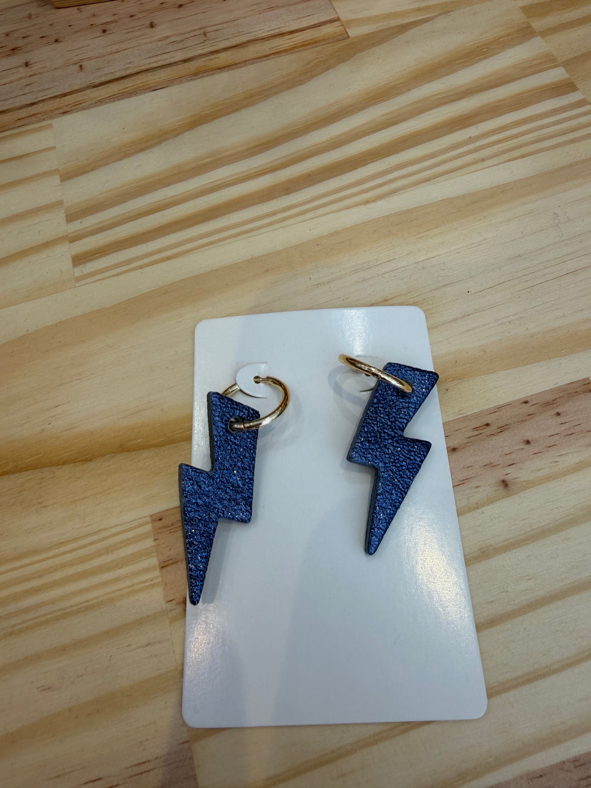 Boucles d’oreilles en cuir upcyclé