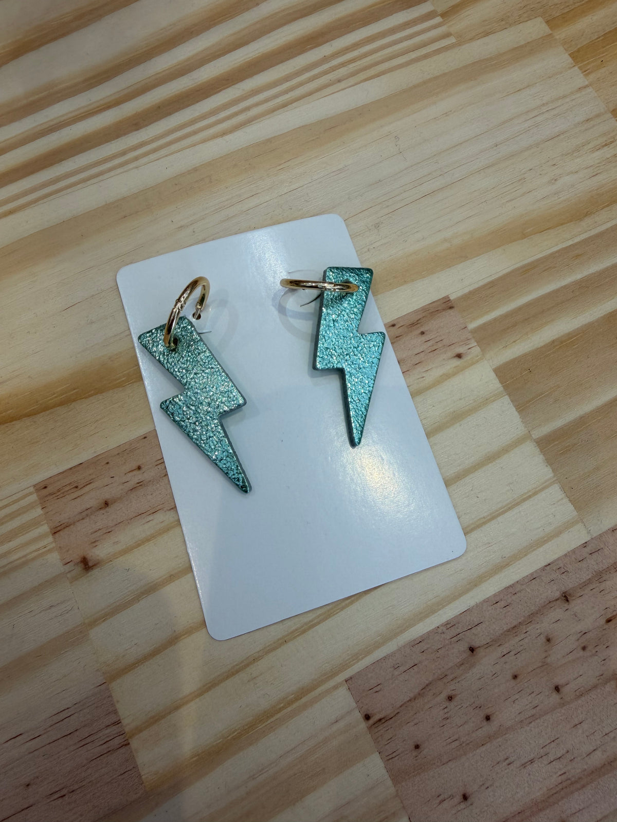 Boucles d’oreilles en cuir upcyclé