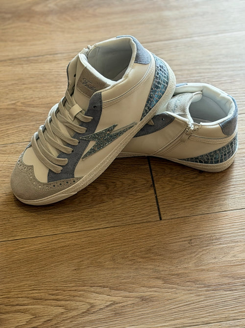 Baskets montantes bleues claires