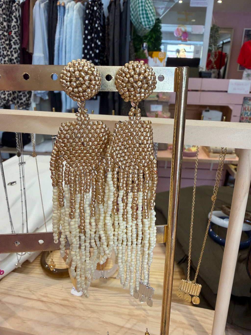 boucles d'oreilles perlées
